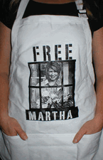 Free Martha Apron - White Apron Short Style with pockets