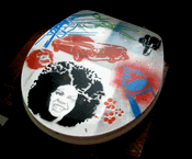 Spray Paint Stencils on Toilet Seat  - Decorative Spray Painted Toilet Seats